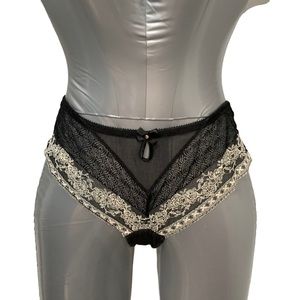 Pleasure state | lace cheeky size small